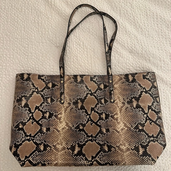NWOT Snakeskin Large Tote Bag - Picture 3 of 5